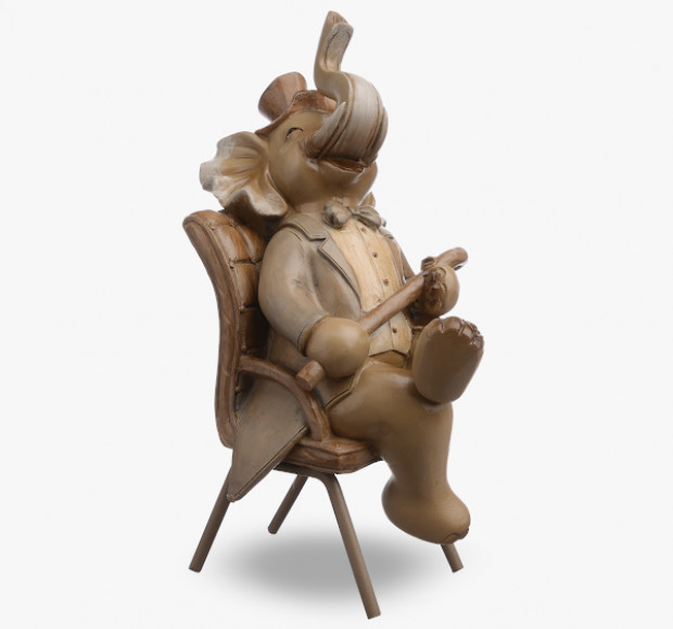Статуэтка Слоник с тростью на стуле