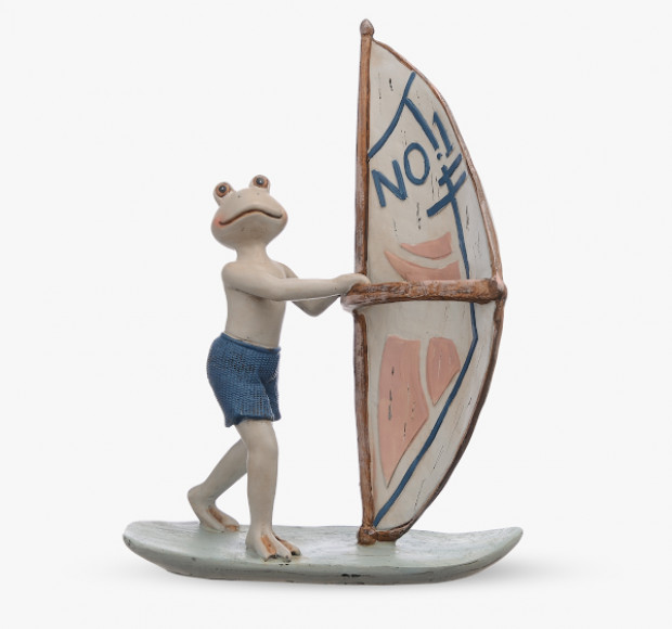Статуэтка Лягушонок на доске для серфинга